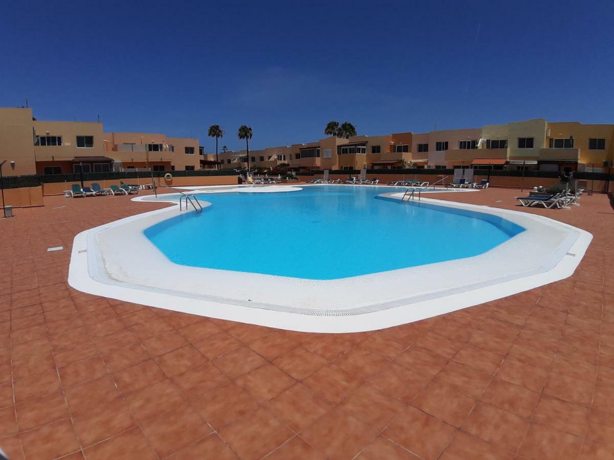 Holiday & Relax Corralejo Bagian luar foto
