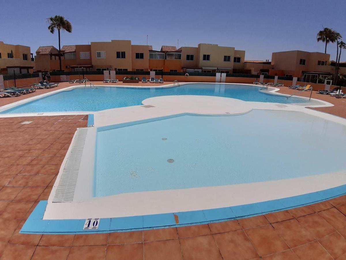 Holiday & Relax Corralejo Bagian luar foto